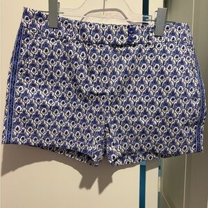 Vineyard Vines Blue and White Feather Printed  Shorts - NWT